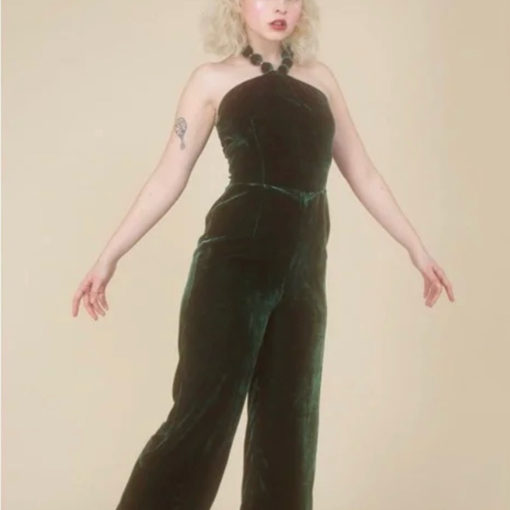 Elegant Green Velvet Jumpsuit